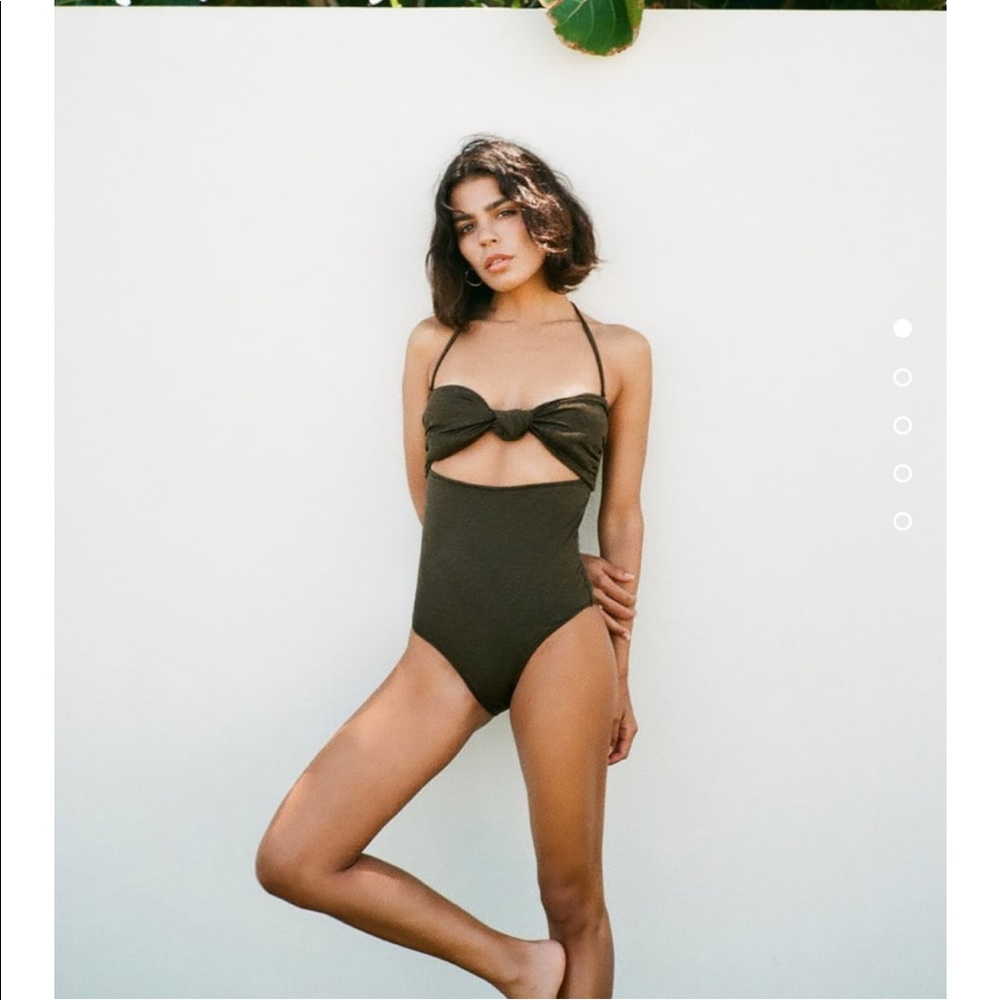 Dark green knotted swim suit one piece Zara - Picture 1 of 10
